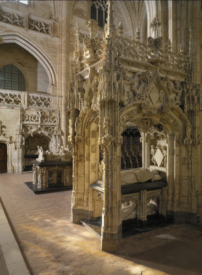 Fig. 21 - View of the choir of the church of Saint Nicolas-de-Tolentin en Brou with the tombs of Margaret of Austria, Philibert II of Savoy, and Margaret of Bourbon. Monastère royal de Brou, Bourg-en-Bresse