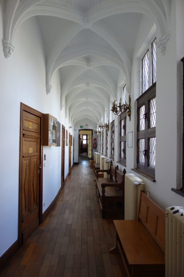 Fig. 41 - View of the gallery leading toward Margaret’s library at the Court of Savoy in Mechelen